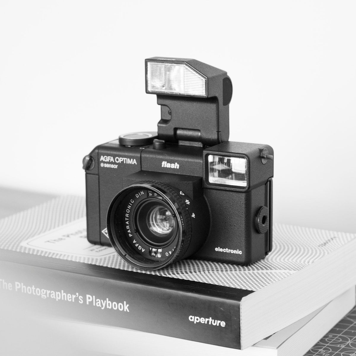 Wacky Camera Road Test: Agfa Optima Sensor – Hung Supply